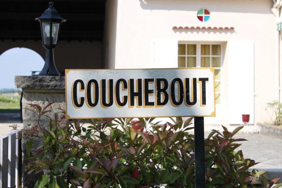 Bed and Breakfast Chateau Couchebout Pugnac Zewnętrze zdjęcie
